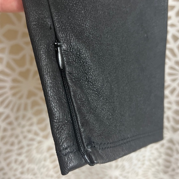 Aqua Luxe Genuine Leather Leggings size M - Picture 2 of 8